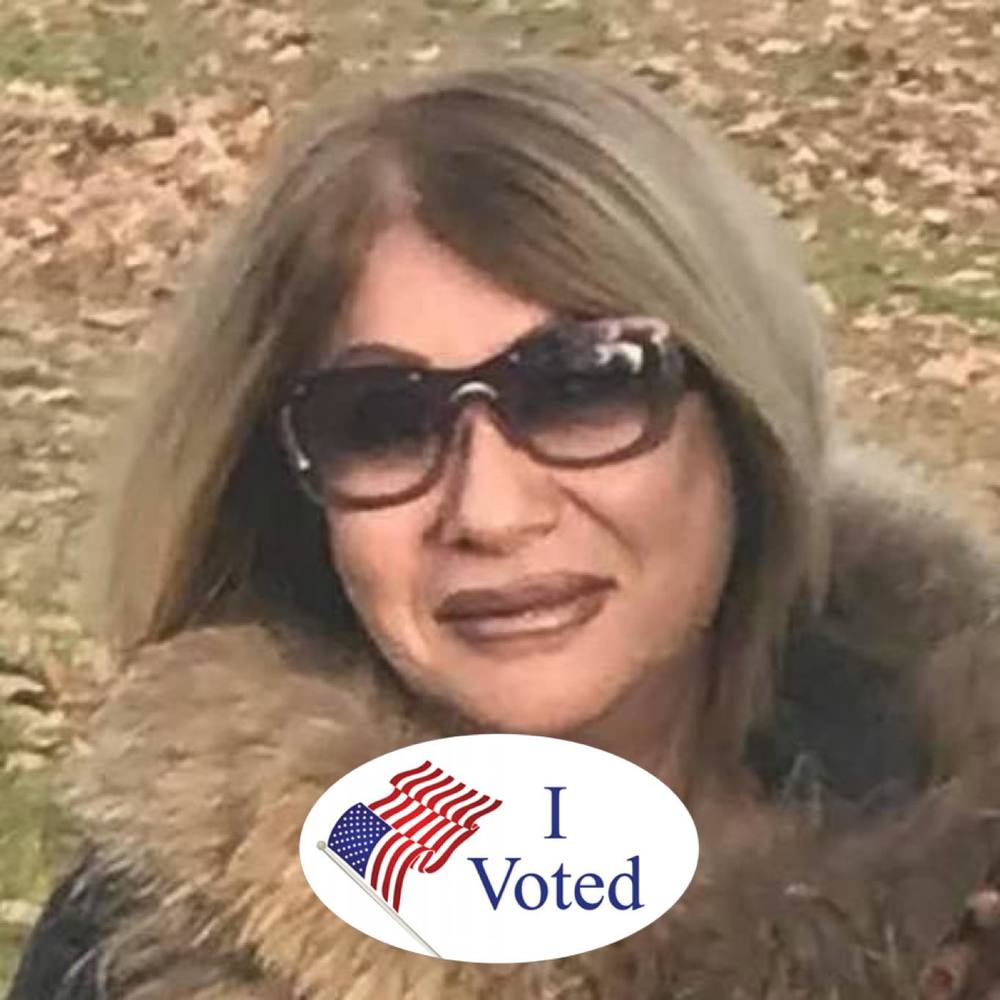 Meet your Posher, Sima